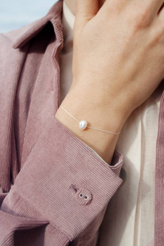 JUKSEREI GOOD LUCK BRACELET PEARL Fabrikverkauf