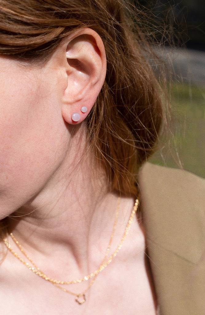 JUKSEREI DAWN EAR STUDS MINI Blitzverkäufe