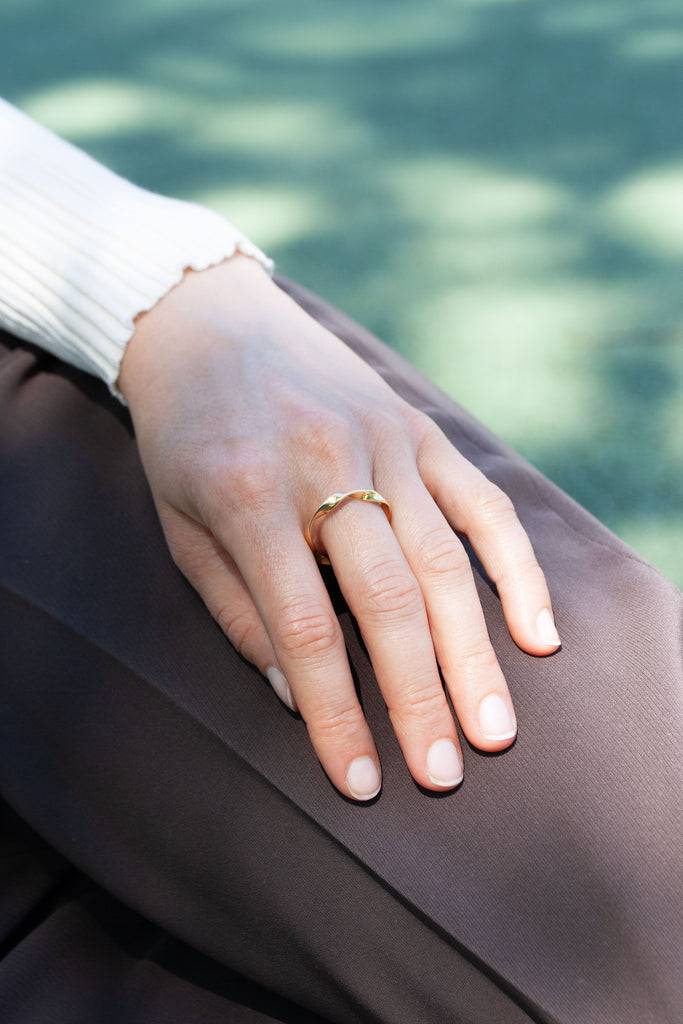 JUKSEREI SWIRL RING Sonderangebote