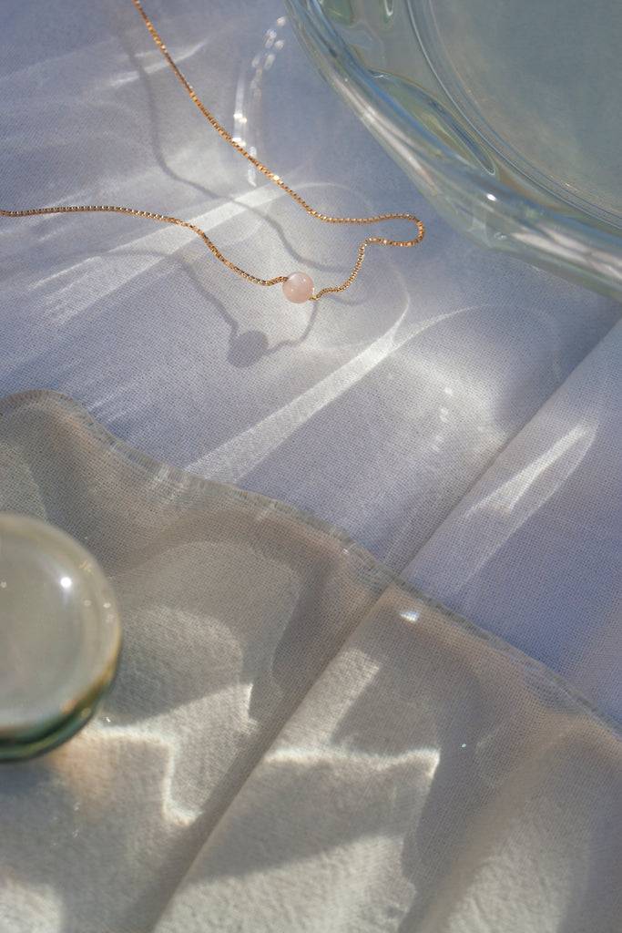 JUKSEREI BIRTHSTONE NECKLACE Riesige Rabatte