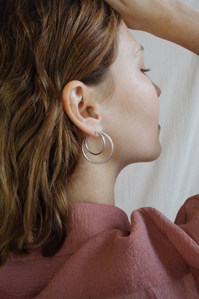 JUKSEREI HOOP EARRINGS BIG Kostenloser Versand international