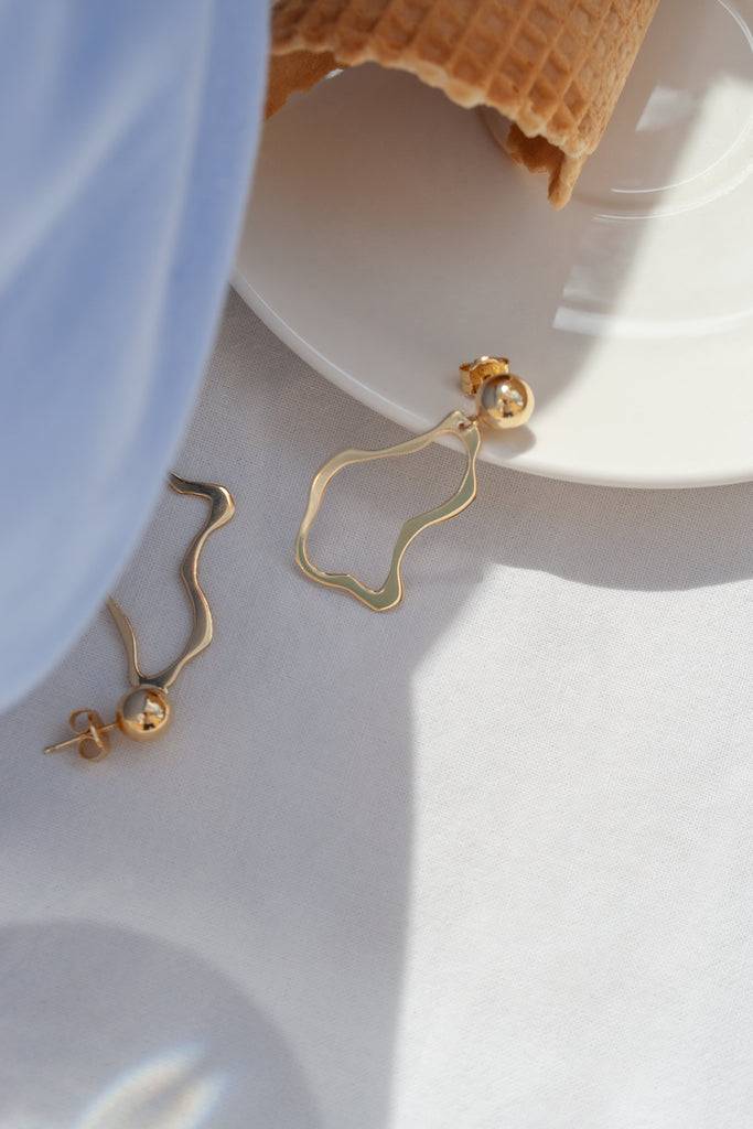 JUKSEREI MOULES EARRINGS Begrenzt auf 3 Tage