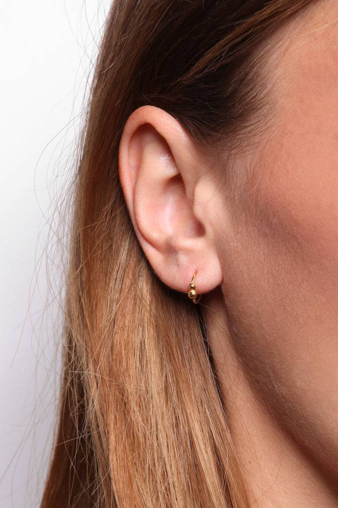 JUKSEREI POLLEN TWIST EARRINGS 50% Rabatt für begrenzte Zeit