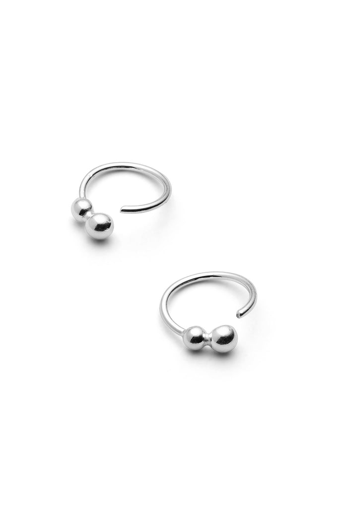 JUKSEREI POLLEN TWIST EARRINGS 50% Rabatt für begrenzte Zeit