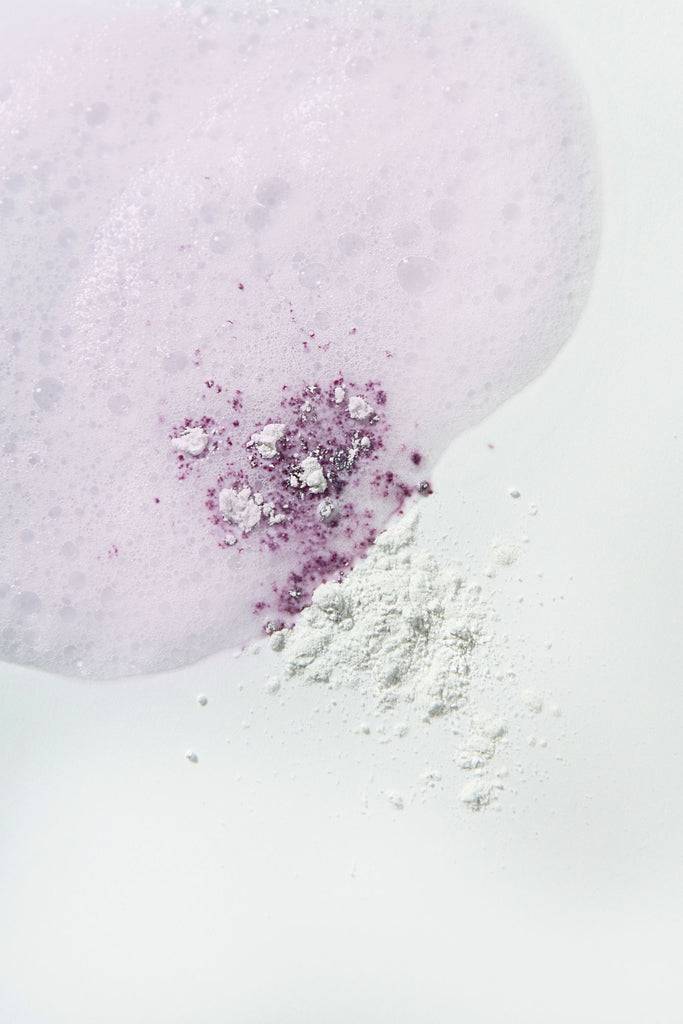 JUKSEREI MERME · FACIAL CLEANSER WITH PURPLE CARROT Auslauf