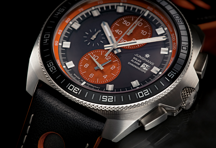 ﻿Junghans 1972 Chronoscope Solar Saisonale Angebote