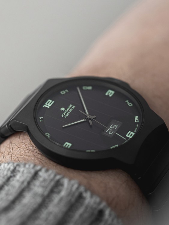 Junghans Force Mega Solar Blitzangebot