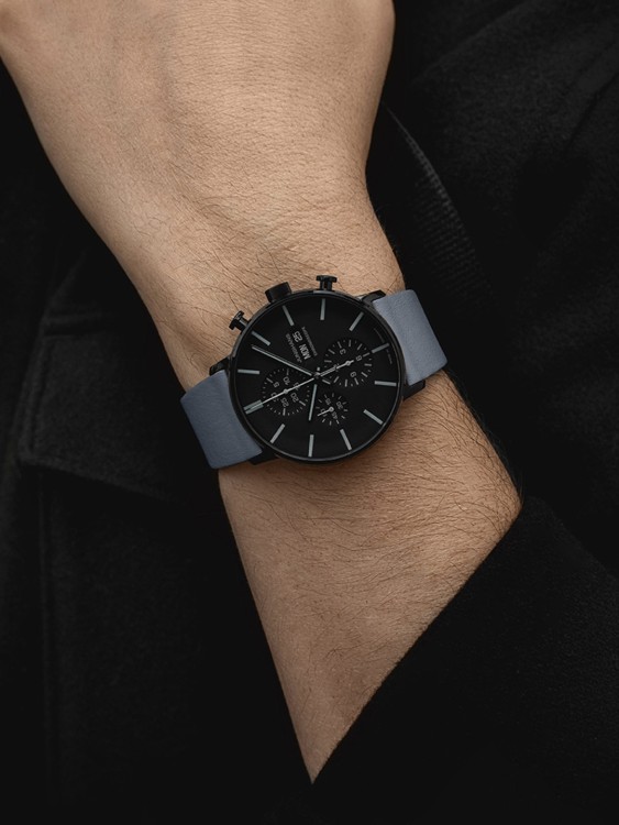 Junghans FORM A Chronoscope Tägliche Deals