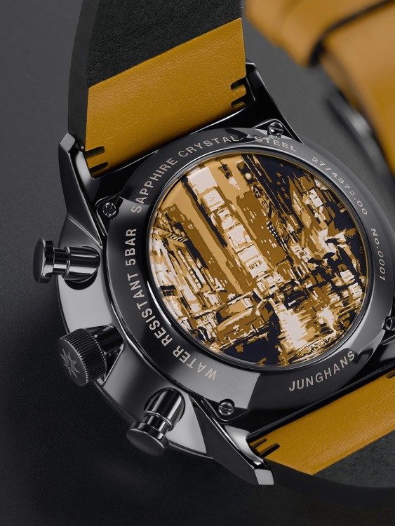 Junghans FORM A Chronoscope Riesige Ersparnisse