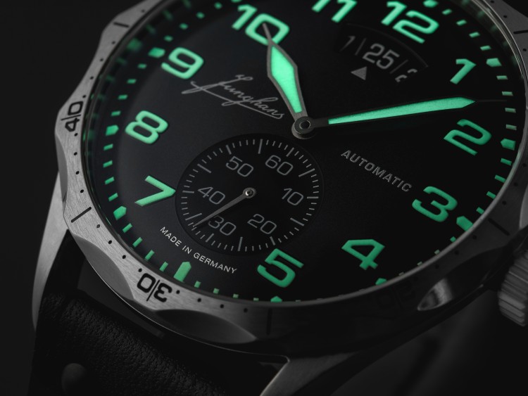 Junghans Pilot Automatic zollfrei