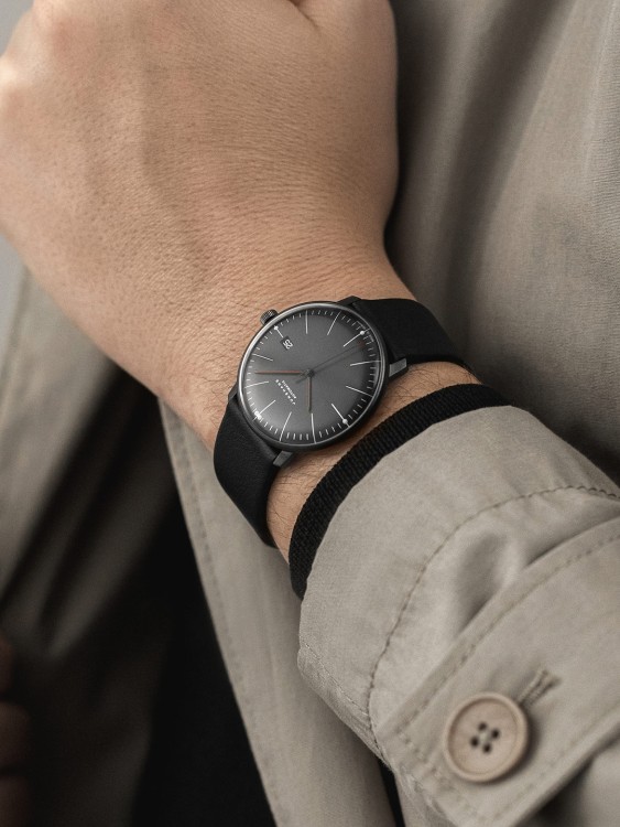 Junghans max bill Automatic Bauhaus Letzte 2 Tage