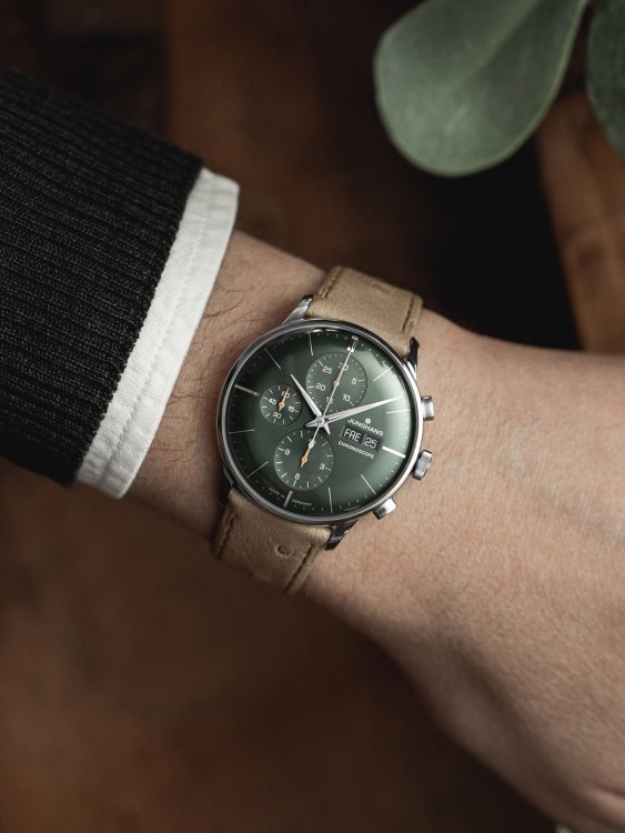 Junghans Meister Chronoscope, Date English Angebote
