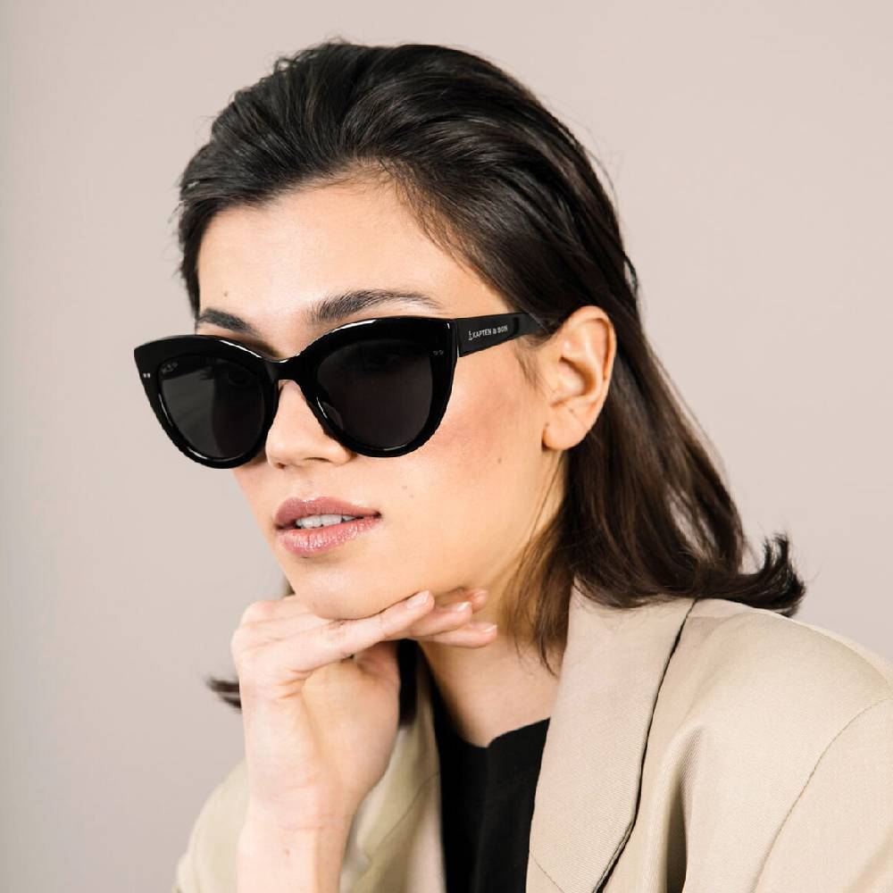 Kpten & Son Sofia All Black mit Sehstärke Zeitbegrenzte Promotion