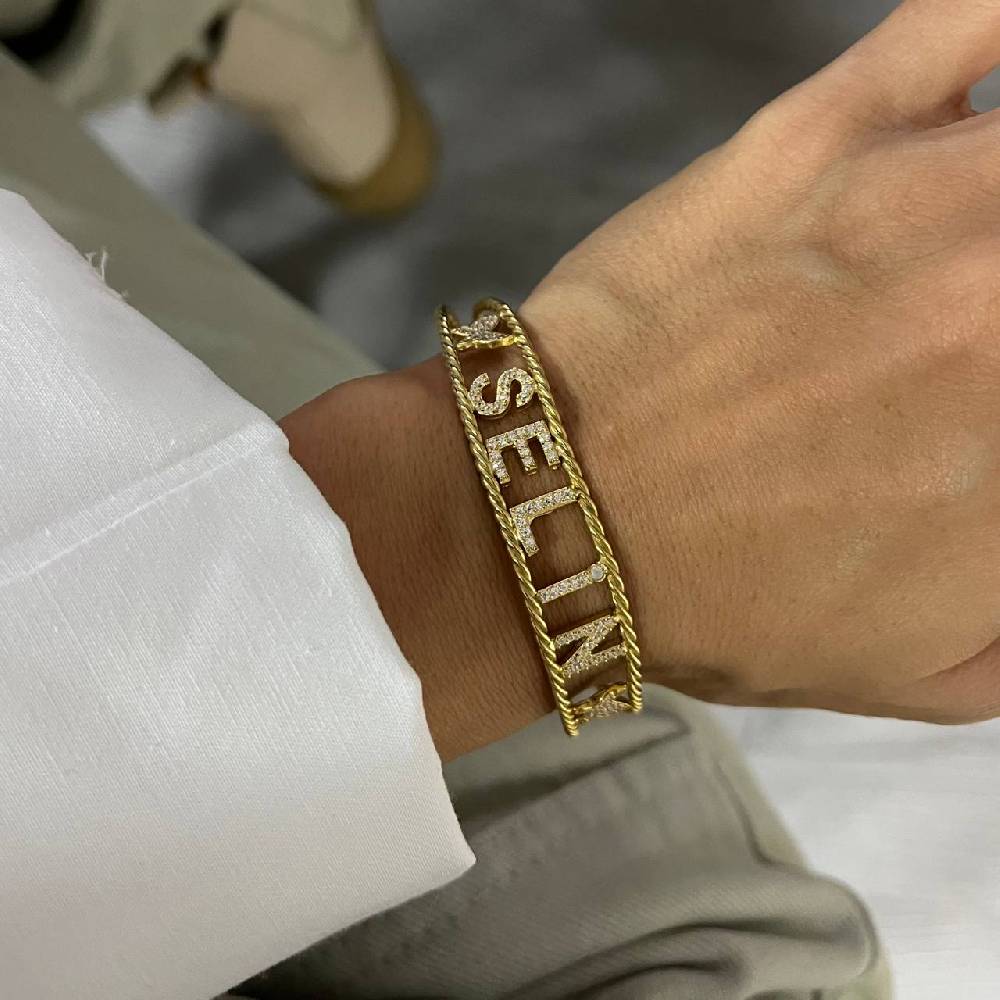Kardelen Naome Armband mit Wunschname - 925 SILBER Tägliche Deals