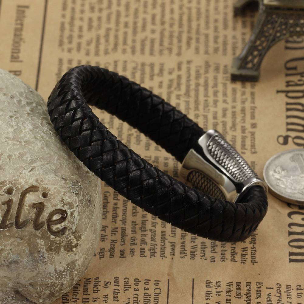 Lau Fashion Lederarmband Echt Leder Herren Schlangen Muster Biker Skull Magnet 19,5cm Hotsell