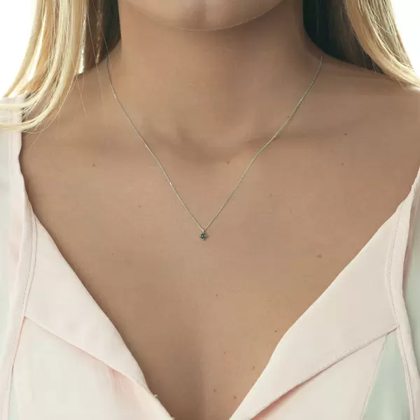 Leaf Jewelry Halskette Cabochon, Blauer Topas, 14 K Weißgold Kostenloser Versand international