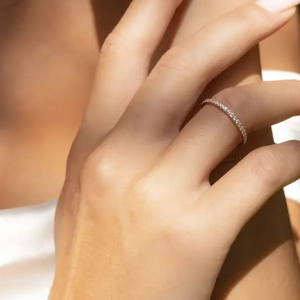 Leaf Jewelry Memoryring mit Diamanten, 18 K Weißgold Blitzangebot