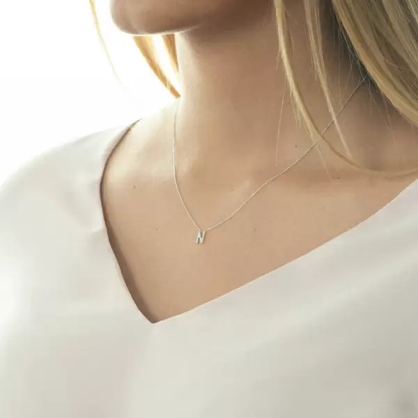 Leaf Jewelry Halskette Letter "N", 14 K Weißgold mit Diamanten VIP-Rabatte