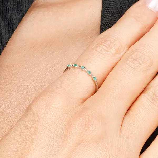 Leaf Jewelry Ring mit 5 Smaragden, 14K Weißgold Letzter Tag