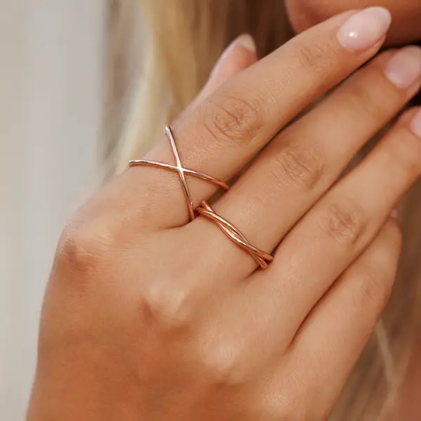 Leaf Jewelry Ring X Cross, 18 K Gelbgold vergoldet, Größe 54 Verkauf