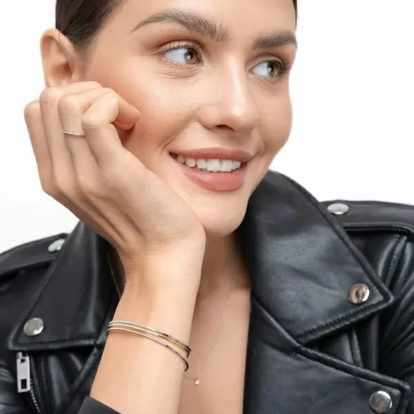 Leaf Jewelry Armreif Circle mit Diamanten, 18 K Rosegold Begrenzte Freigabe