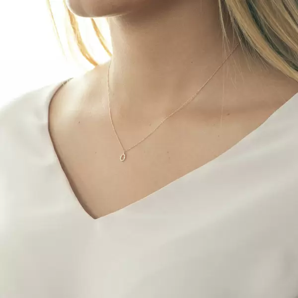 Leaf Jewelry Halskette Letter "O", 14 K Rosegold mit Diamanten Begrenzt auf 3 Tage