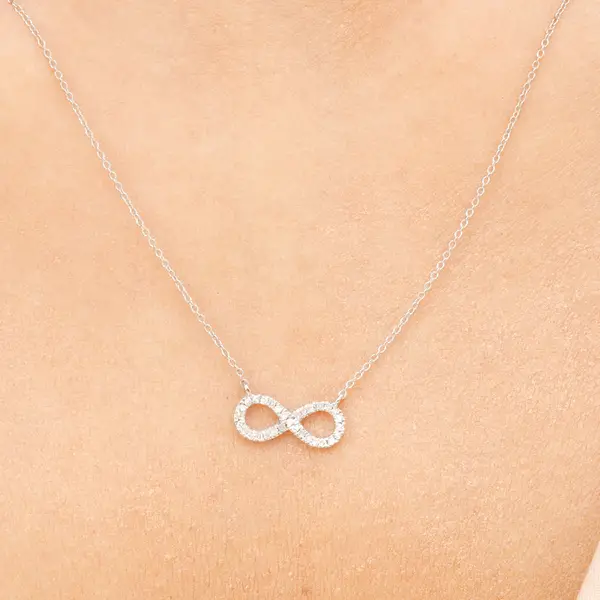 Leaf Jewelry Halskette Infinity mit Diamanten, 18 K Weissgold Preisnachlass