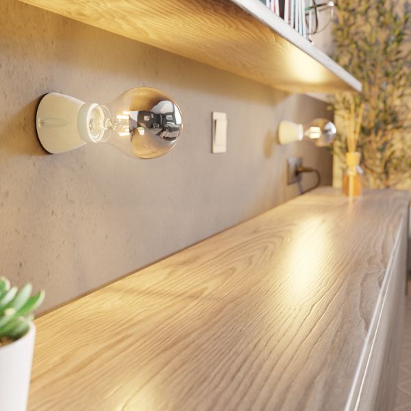 E27 LED Leuchtmittel, A60, warmweiß (2700 K), 4,1 W, 461lm, Kopfspiegel (silber) Riesige Ersparnisse