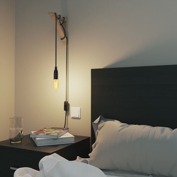 E14 LED Leuchtmittel, Kerze, extra warmweiß (2500 K), 4,1 W, 458lm, goldfarben Auslauf