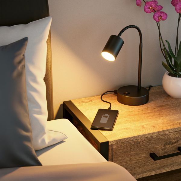Tischleuchte WAIKA, GU10, schwarz, mit USB, Schwanenhals und Schalter (Leuchtmittel wählbar) Nur für heute