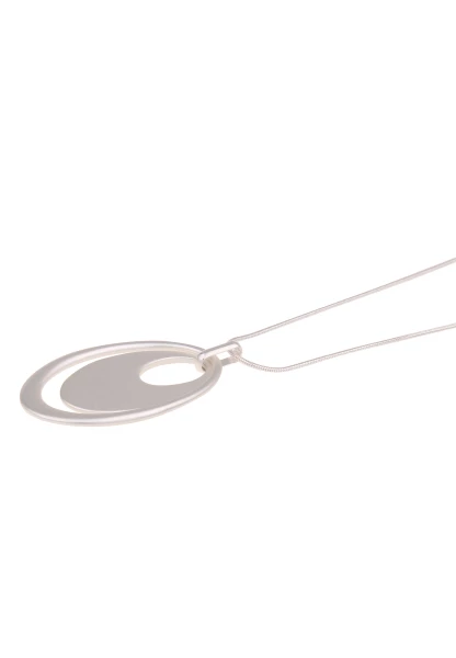 Leslii Lange Kette Oval-Anhänger Matt Silber 50% Rabatt mit kostenlosem Versand