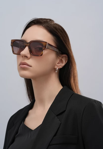 Leslii Sonnenbrille Retro Look Damen Sunglasses Designerbrille in Braun Bis zu 50% Rabatt