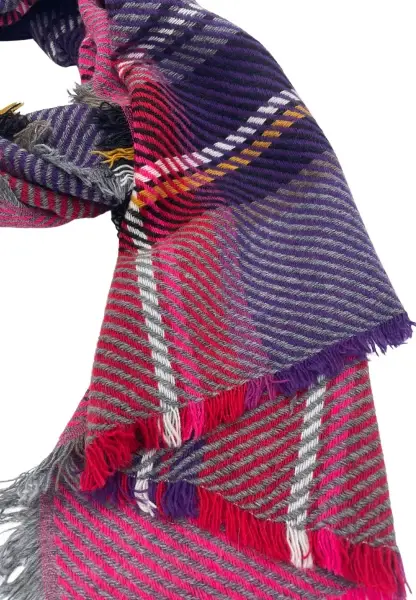 Leslii karierter Schal Lila Top Angebot