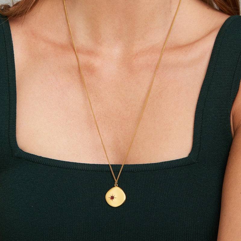 Mosuo Jewellery Geburtsstein Halskette Januar - Vermeil & Granat Speichern exportieren