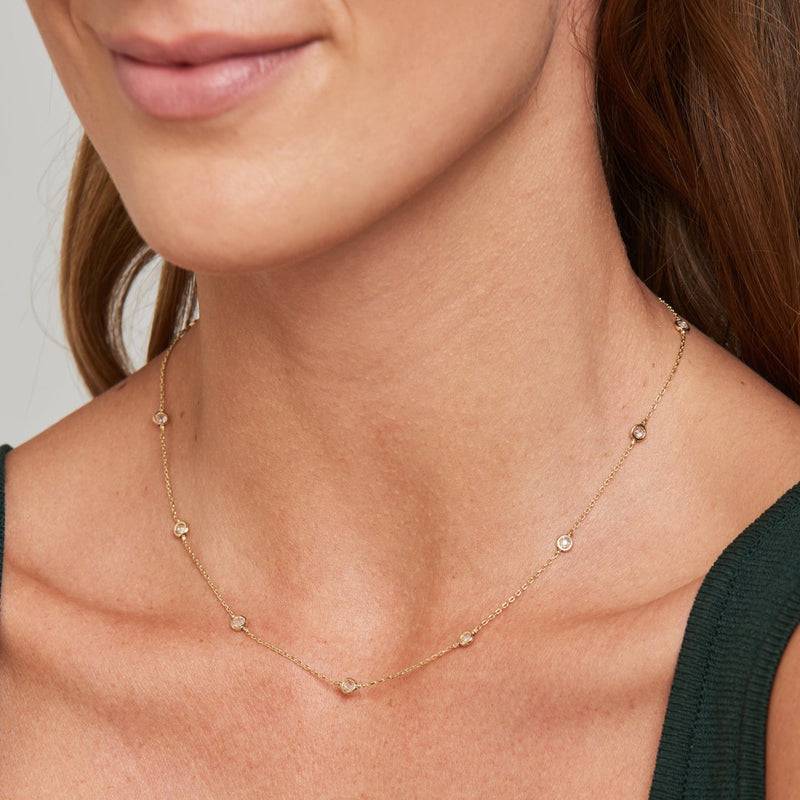 Mosuo Jewellery Halskette mit Steinen Super Sparpreis