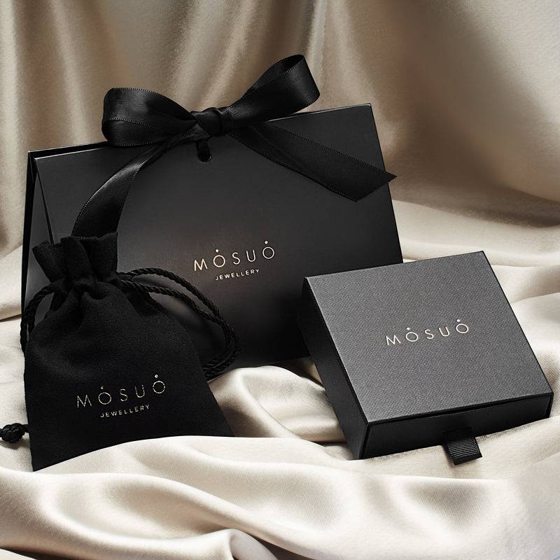 Mosuo Jewellery Diamant Buchstaben Halskette “W”- Vermeil Günstiger Verkauf