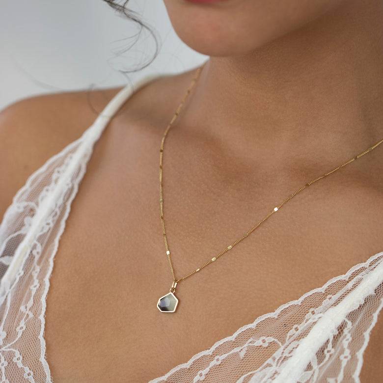 Nana Kay French Chic Collier Provenance Im Verkauf