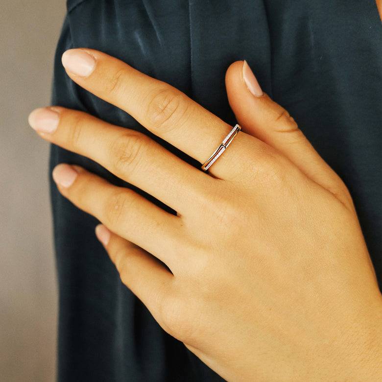 Nana Kay Echtgold Ring Enlacer Weihnachtsangebot