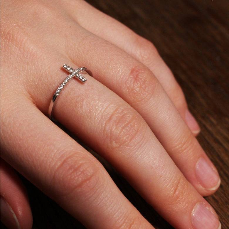 Nana Kay Very Petite Ring Kreuz Günstig kaufen