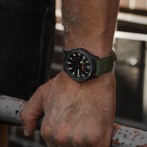 Paul Hewitt Captain's Field Watch NATO olive JETZT KAUFEN
