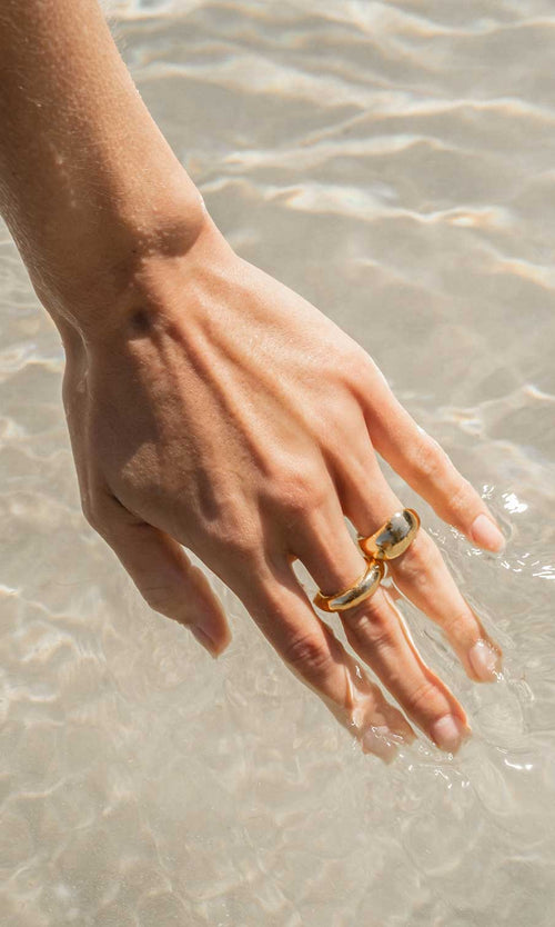 Paul Valentine Chunky Fluent Ring 2025