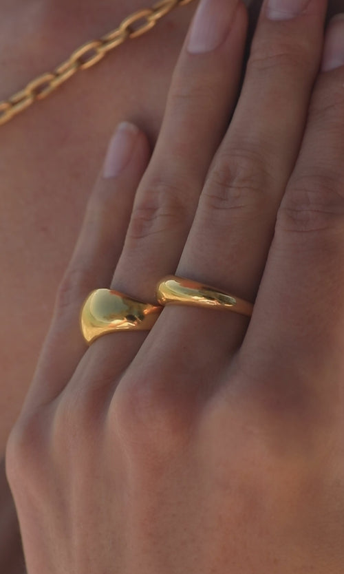 Paul Valentine Chunky Fluent Ring 2025