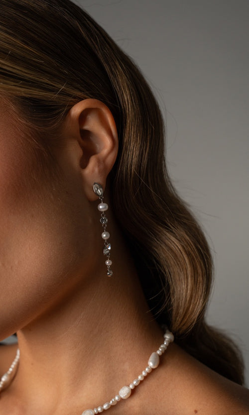 Paul Valentine Adorn Earrings Riesige Ersparnisse