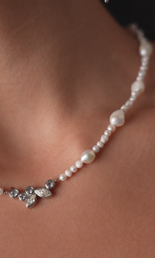 Paul Valentine Adorn Necklace Tiefpreis