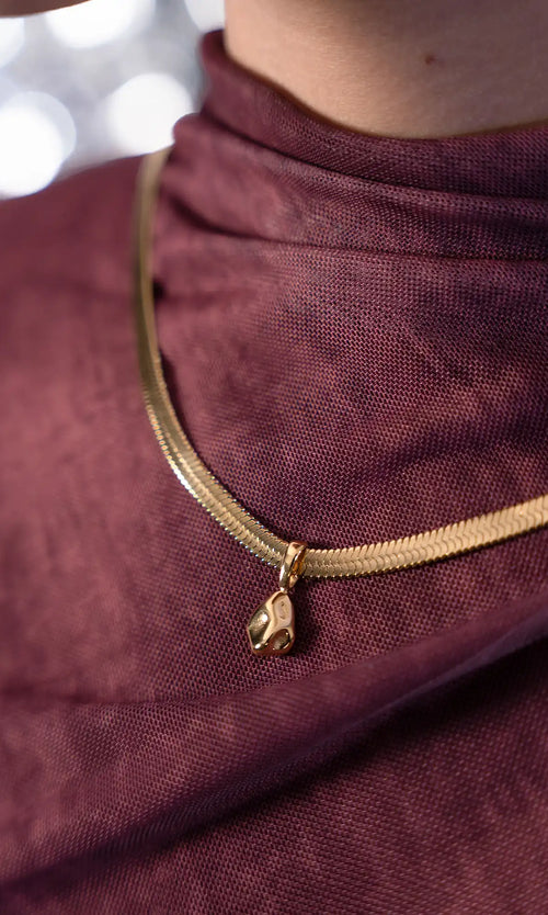 Paul Valentine Molten Sleek Necklace Im Verkauf
