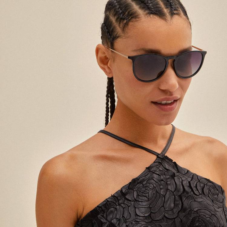 Pilgrim VANILLE Sonnenbrille Schwarz/Gold Meist gekauft