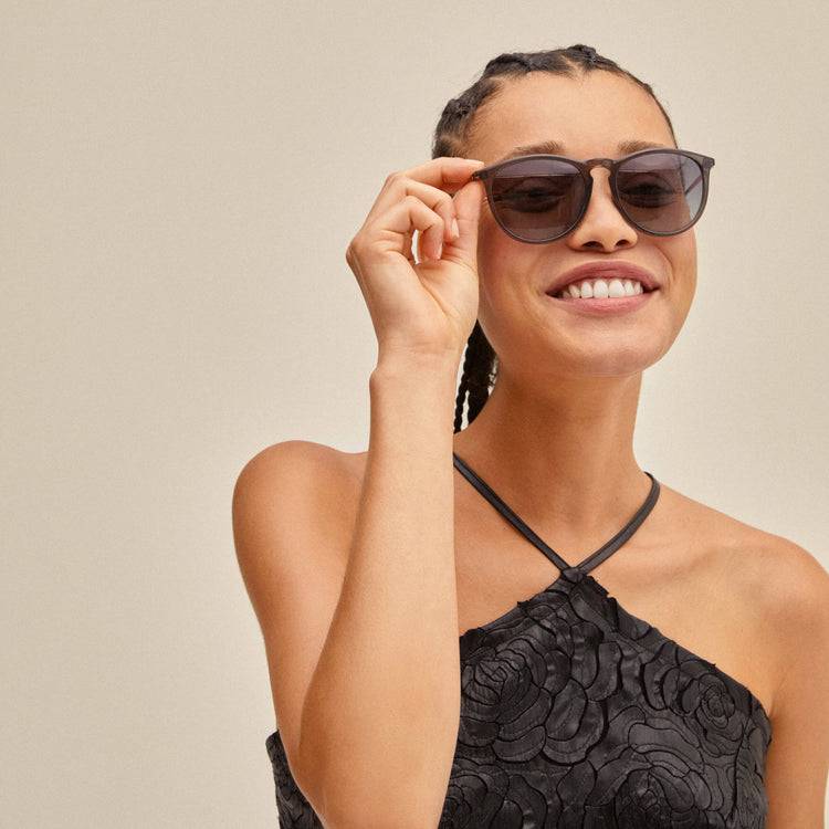 Pilgrim VANILLE Sonnenbrille Grau/Gold Fabrik Onlineshop