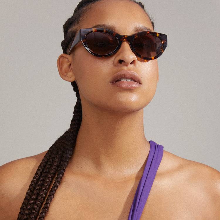 Pilgrim JUNA Cat-Eye-Sonnenbrille in braunem Schildpatt Preisnachlass
