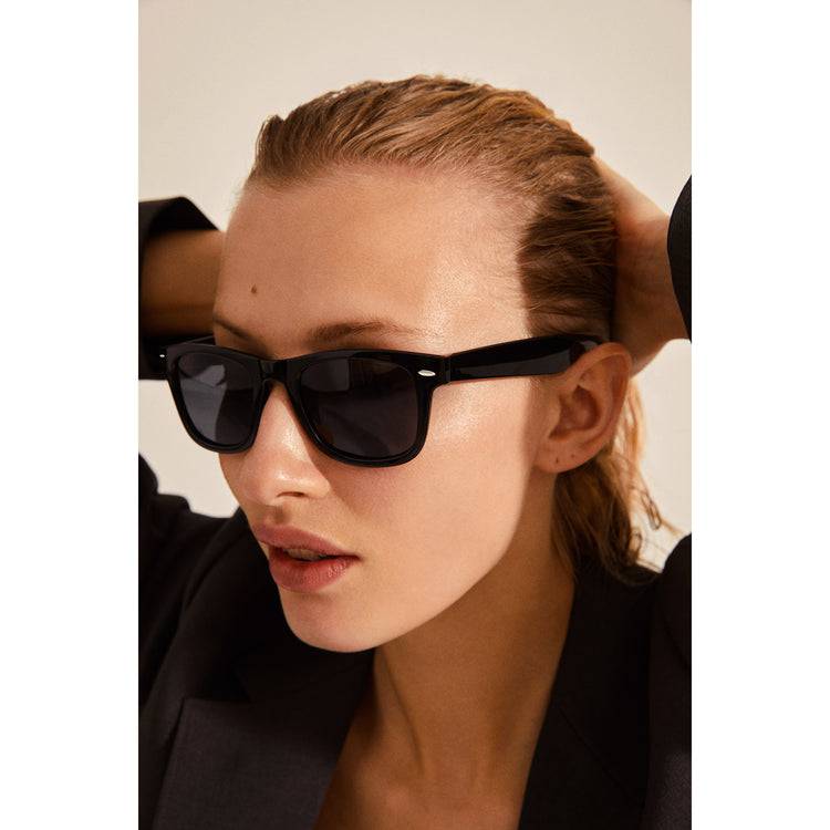 Pilgrim REESE Sonnenbrille im Retro-Stil schwarz Bestseller