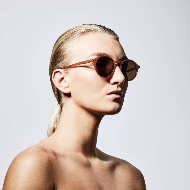 Pilgrim ROXANNE klassische runde Sonnenbrille, braun Tiefpreis
